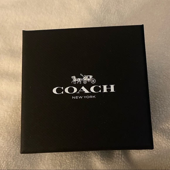 Coach Grand Bracelet Watch - Picture 2 of 4